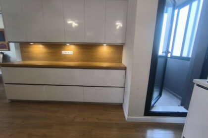 6dead480c1dcb0746a53e487e5f6dbbe - 20