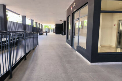 6dead480c1dcb0746a53e487e5f6dbbe - 73