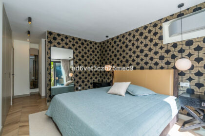 6df57cd8409472c92f1d67c2f410882c - 29