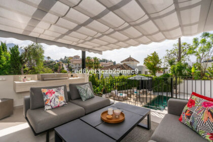 6df57cd8409472c92f1d67c2f410882c - 5