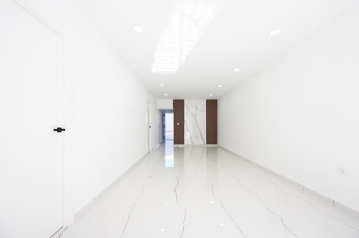 6e3afaebecc787b54cf4dbe8876f3057 - 2