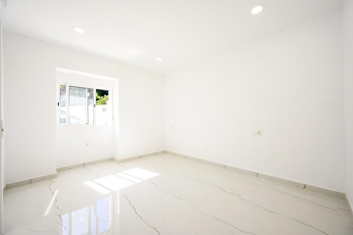 6e3afaebecc787b54cf4dbe8876f3057 - 4