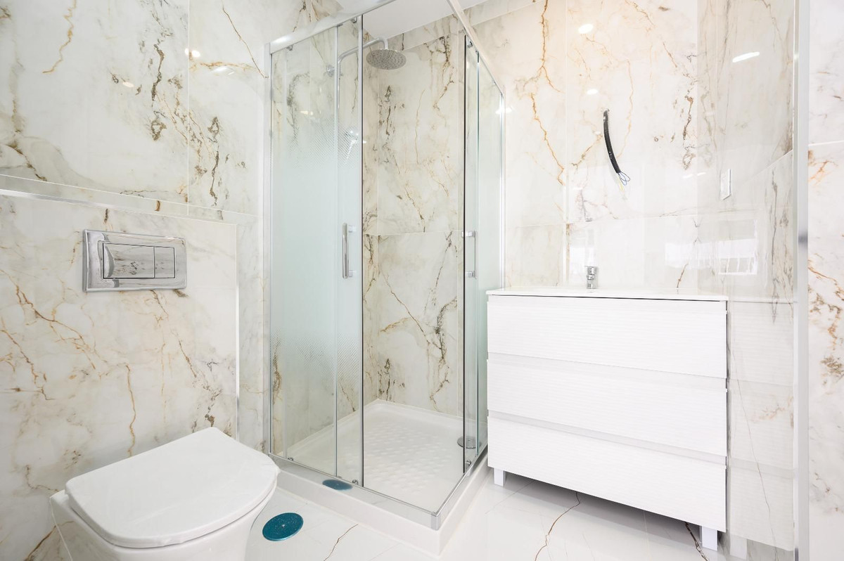 6e3afaebecc787b54cf4dbe8876f3057 - 5