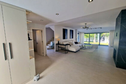 6f4cc09c7fd1fe3d3a3fa5f49f02a168 - 13