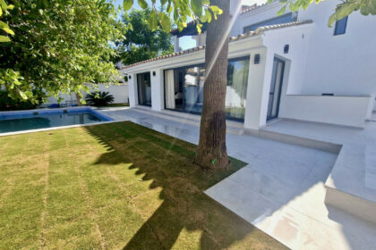 6f4cc09c7fd1fe3d3a3fa5f49f02a168 - 21