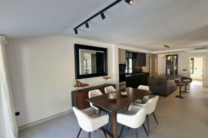 6f4cc09c7fd1fe3d3a3fa5f49f02a168 - 8