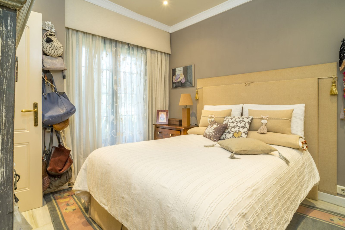 6f5d65cb7539737e50ba95b8c9a757c5 - 19