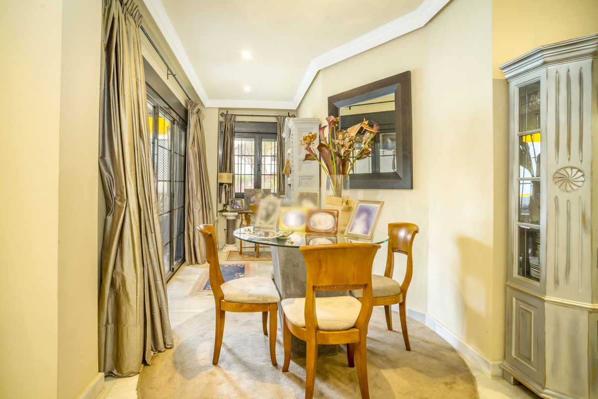 6f5d65cb7539737e50ba95b8c9a757c5 - 20