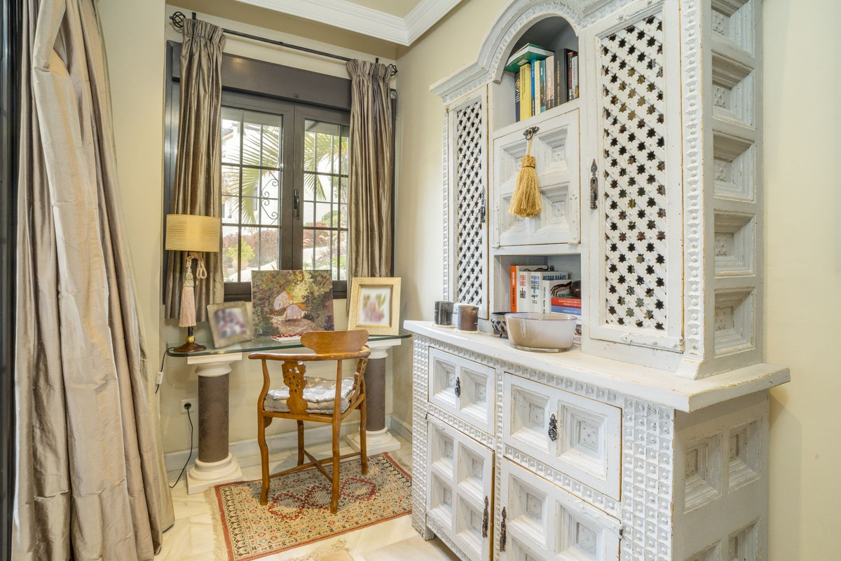 6f5d65cb7539737e50ba95b8c9a757c5 - 26