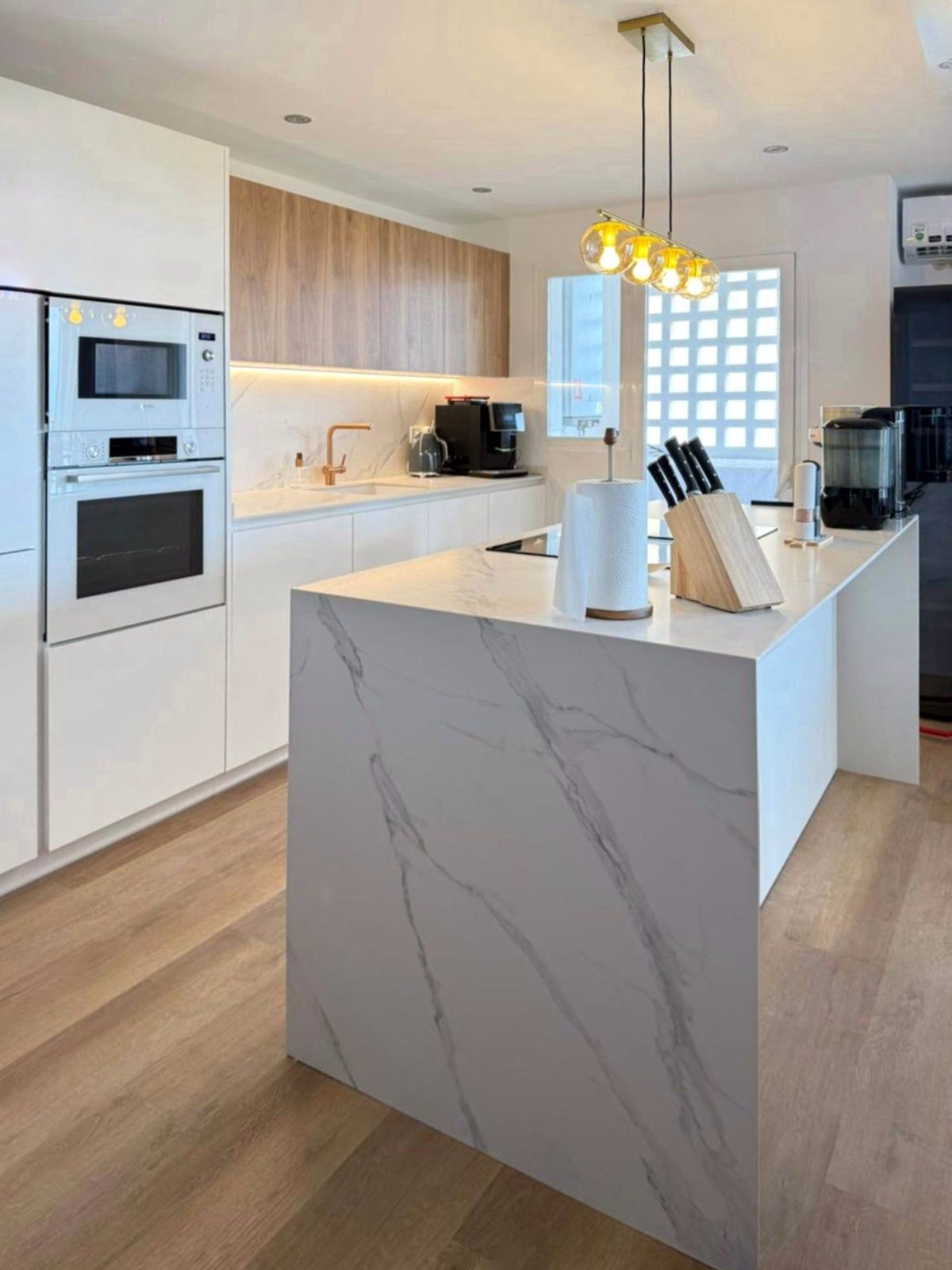 6f988139fbbeae357d3e9035cb7eb63d - 10