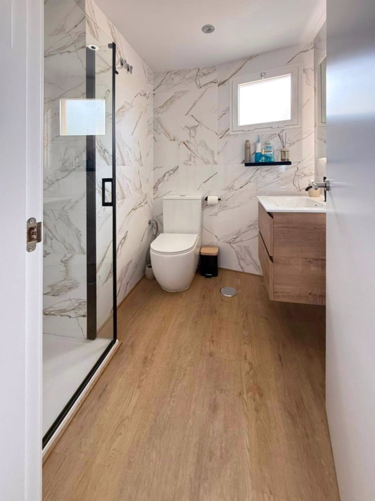 6f988139fbbeae357d3e9035cb7eb63d - 20