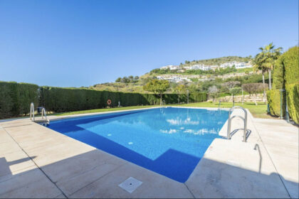 6f988139fbbeae357d3e9035cb7eb63d - 24