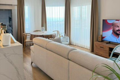 6f988139fbbeae357d3e9035cb7eb63d - 4