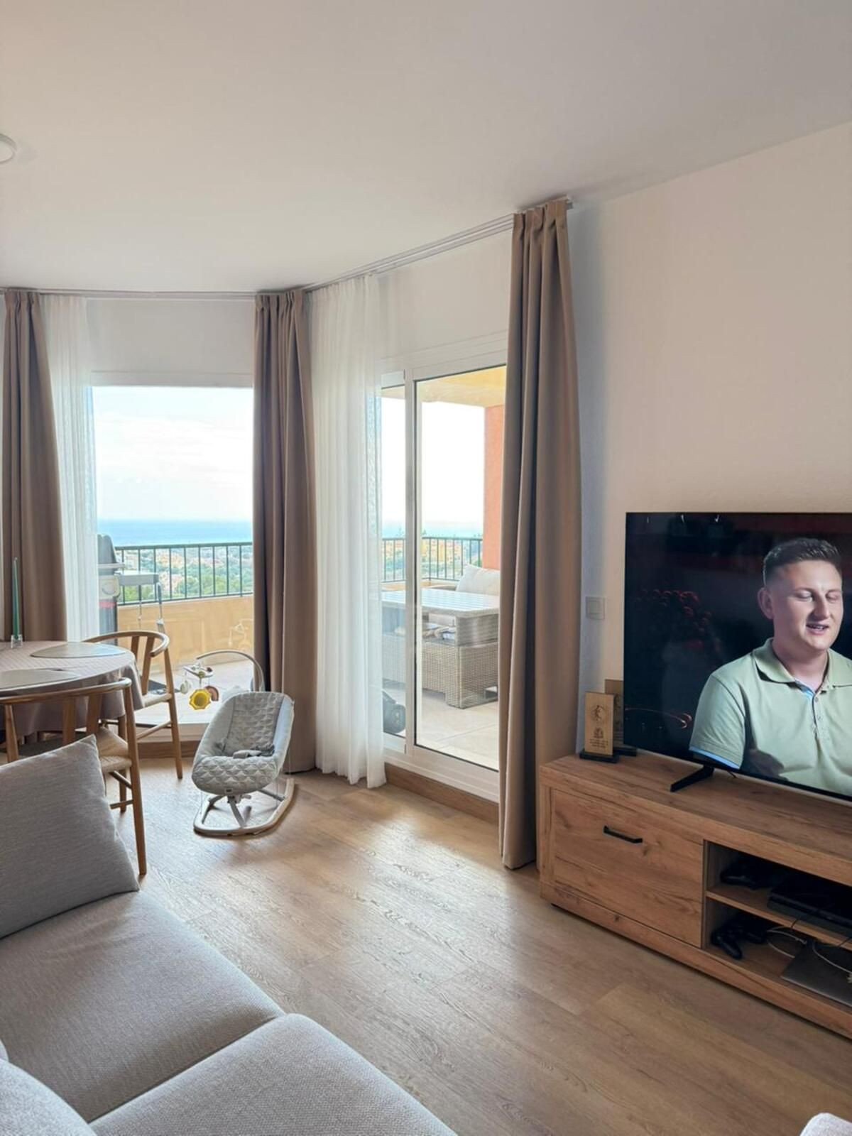 6f988139fbbeae357d3e9035cb7eb63d - 5