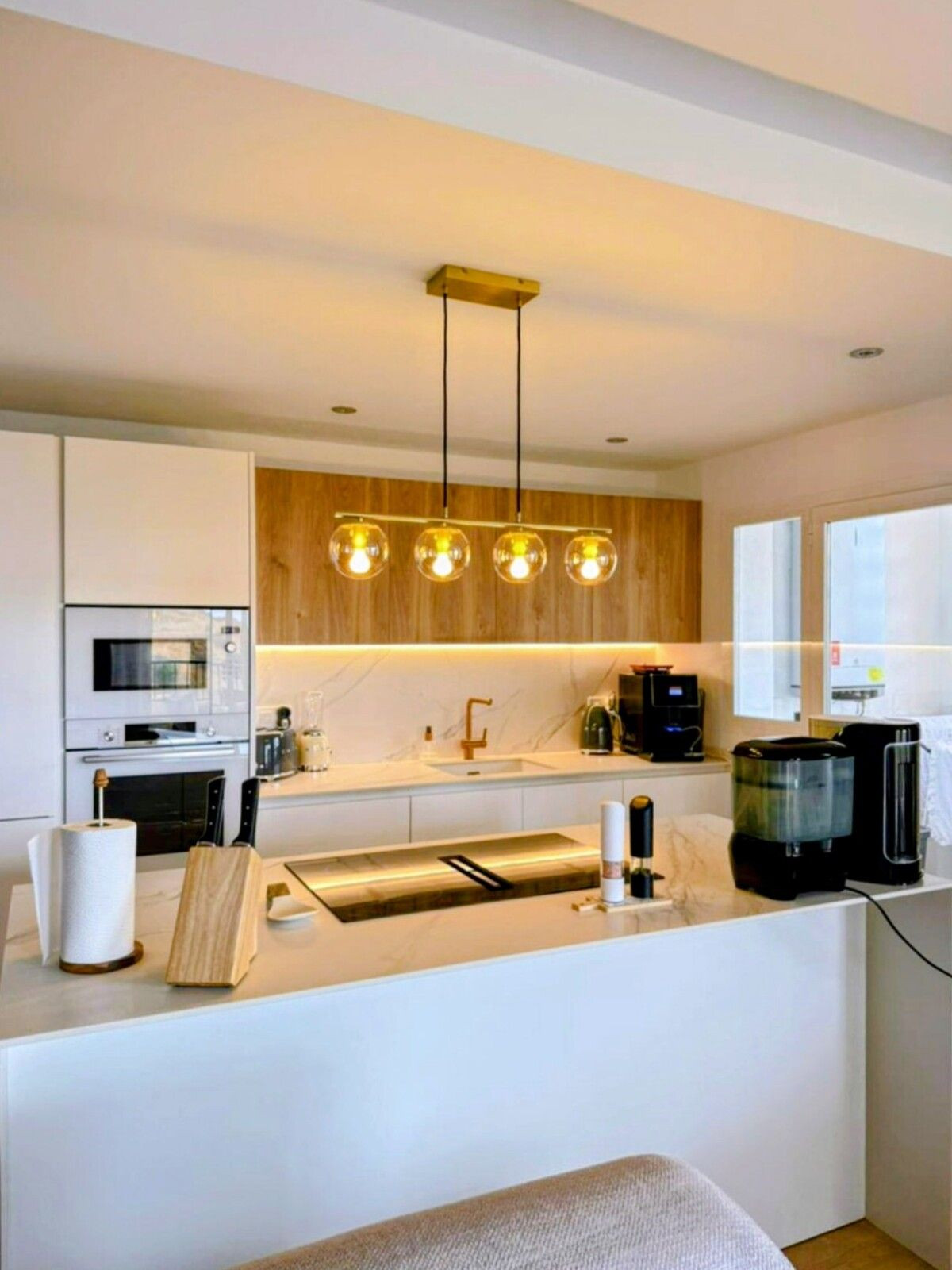 6f988139fbbeae357d3e9035cb7eb63d - 8