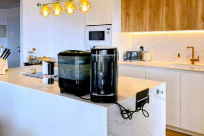 6f988139fbbeae357d3e9035cb7eb63d - 9