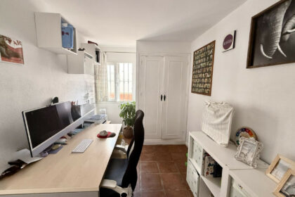 6fb3883a055b6eaeddd18568d1527355 - 13