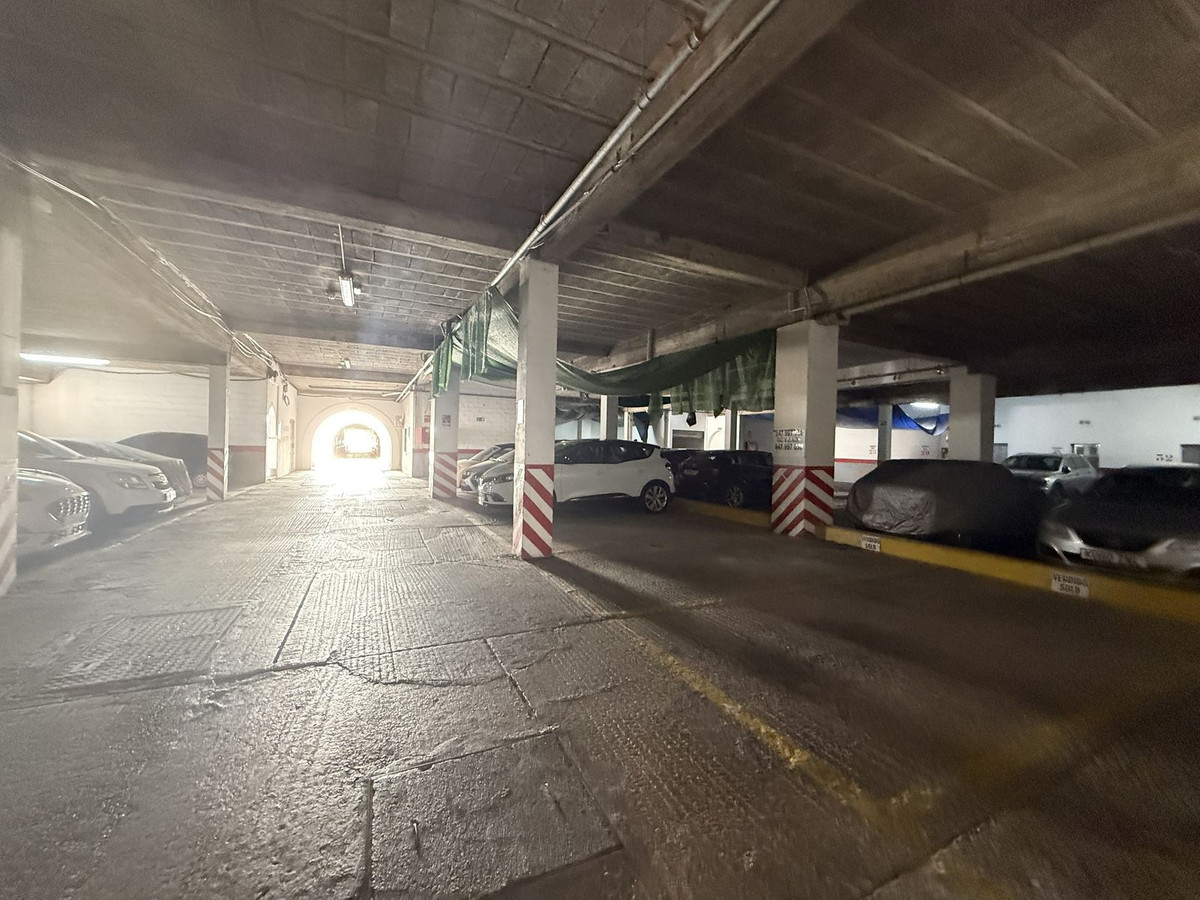 6fb3883a055b6eaeddd18568d1527355 - 25