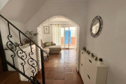 6fb3883a055b6eaeddd18568d1527355 - 5