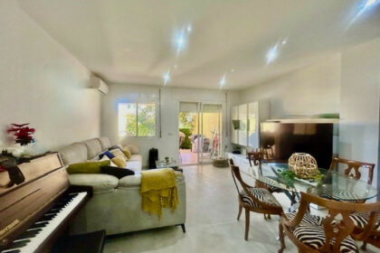 6fbd88cb007c55e8ba53c737de61f6bb - 1