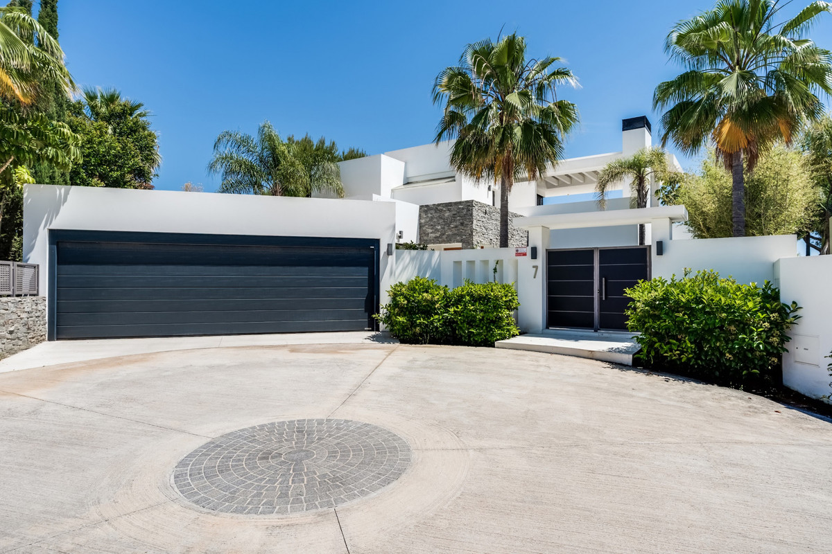 6fccc28578134ca896cc6feea270069d - 57