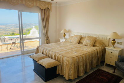 6fed7325fb6c736c0f2f6bb67664991c - 22