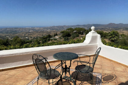 6fed7325fb6c736c0f2f6bb67664991c - 23