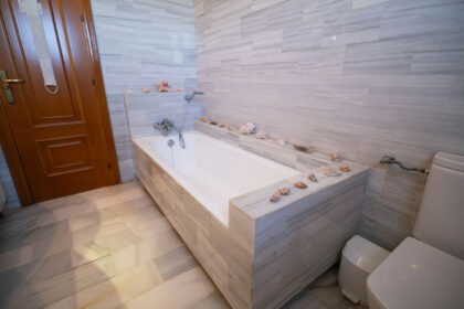 6fed7325fb6c736c0f2f6bb67664991c - 28