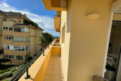 7046a5eea0d3576b7e6d4d58c3b40e3b - 10