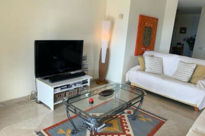 7046a5eea0d3576b7e6d4d58c3b40e3b - 12