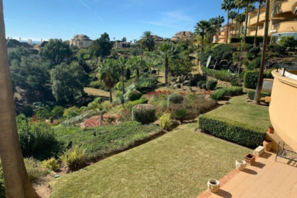 7046a5eea0d3576b7e6d4d58c3b40e3b - 7