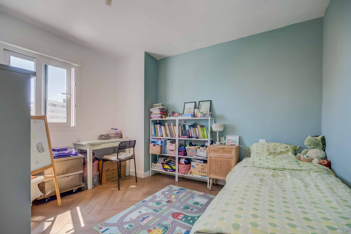 704cbab968a3957a07f2f63caeb98a20 - 24