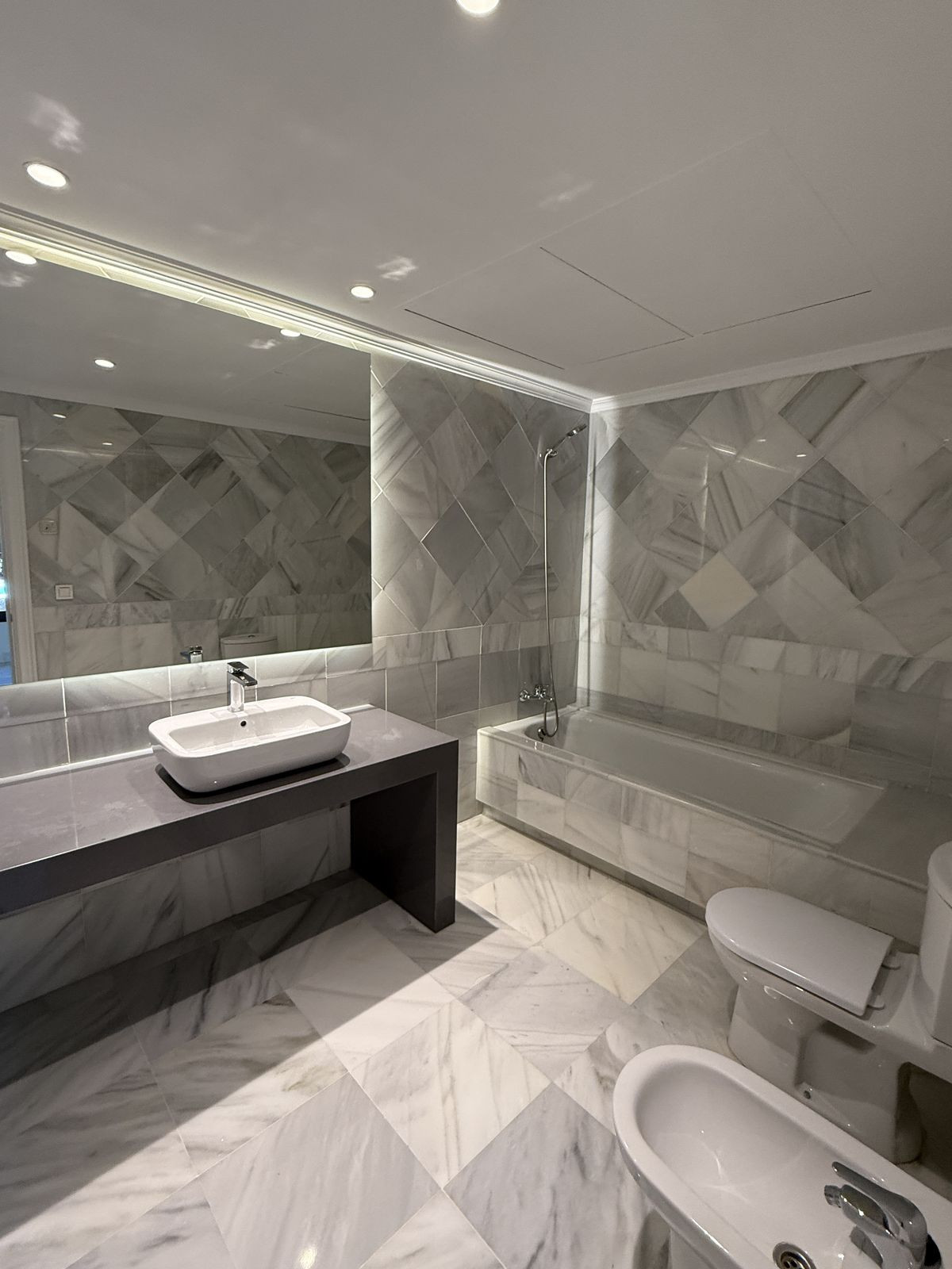 70cc09880c8ecb8cfbb286b8158d3eaf - 15