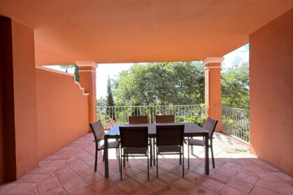 70cc09880c8ecb8cfbb286b8158d3eaf - 18