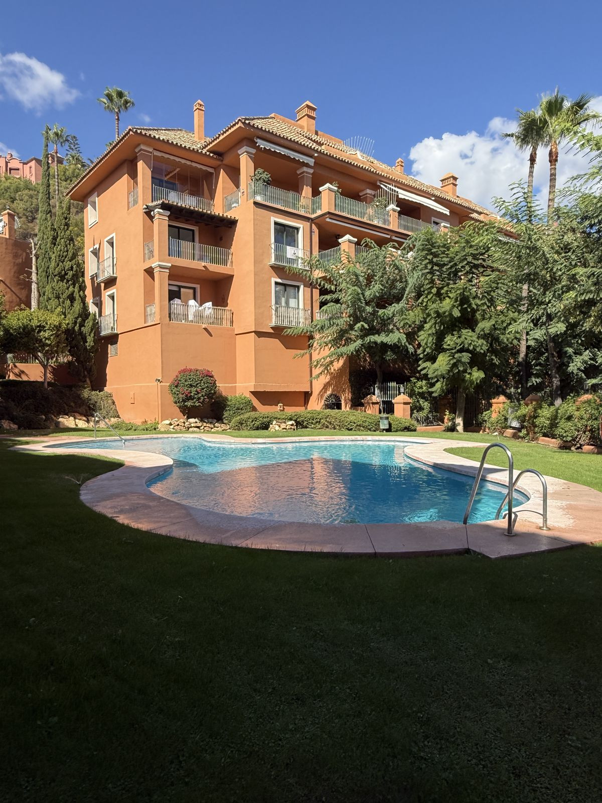 70cc09880c8ecb8cfbb286b8158d3eaf - 19