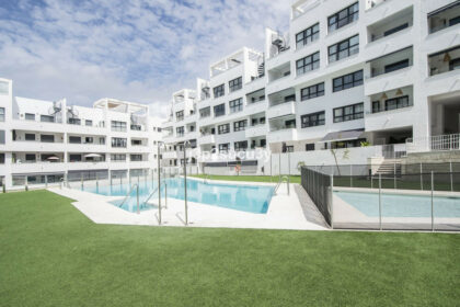 710771a01e75e6a95882e8dfdbdb97e6 - 25