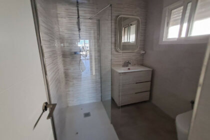 7138f33a320e0312ad69f74df3e17e6b - 15