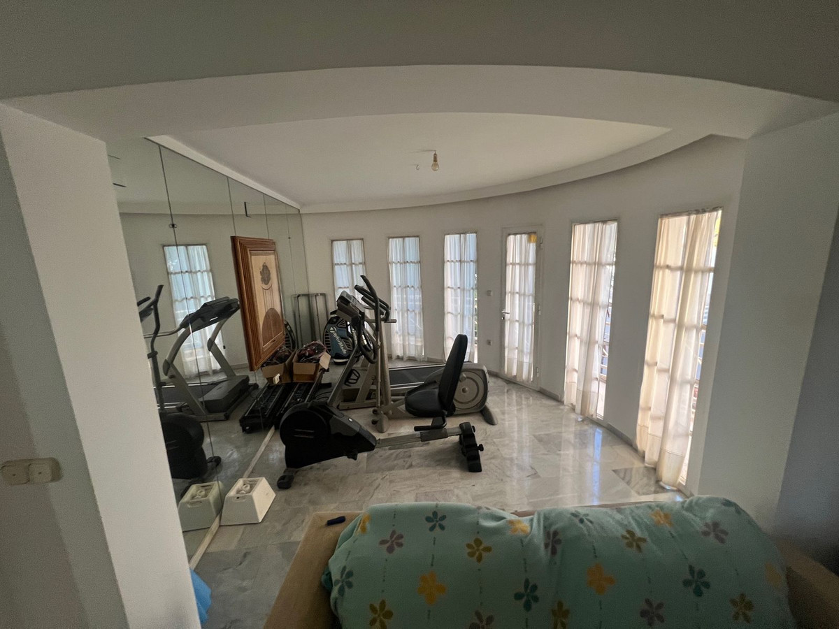 7184c8e8360c6e40f29fbe43fa0a52cc - 16