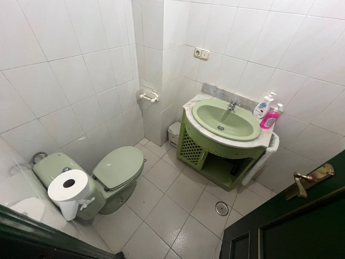 7184c8e8360c6e40f29fbe43fa0a52cc - 17