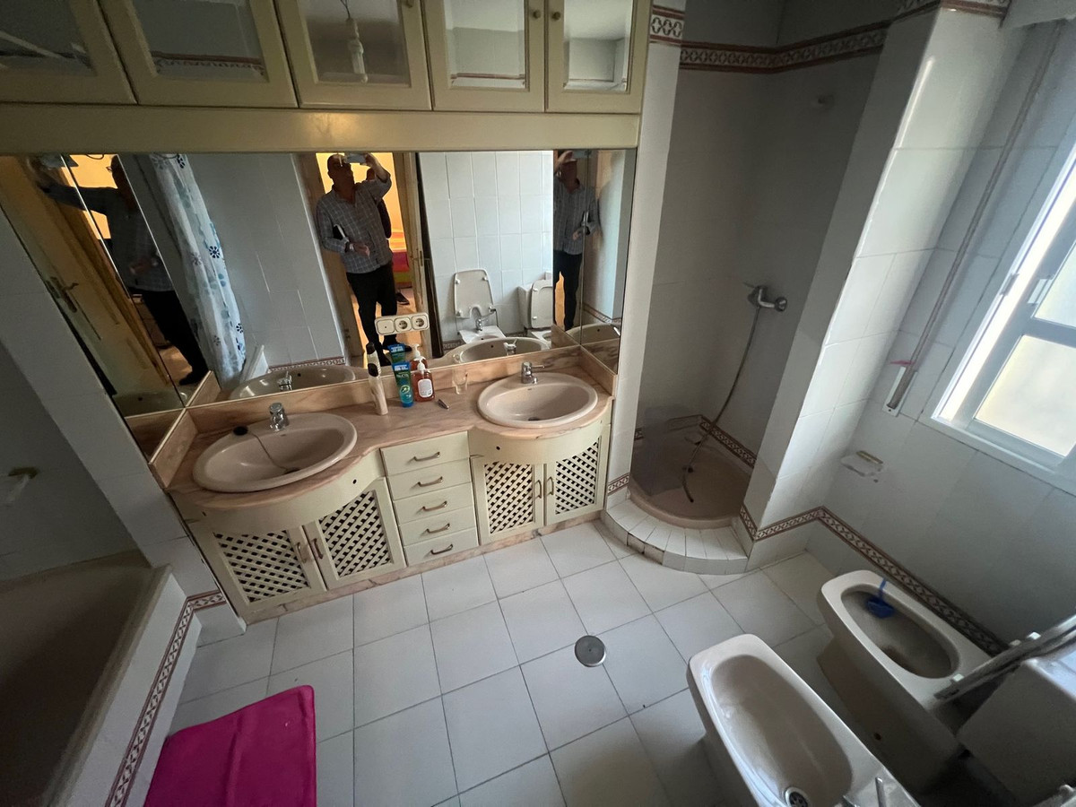 7184c8e8360c6e40f29fbe43fa0a52cc - 22