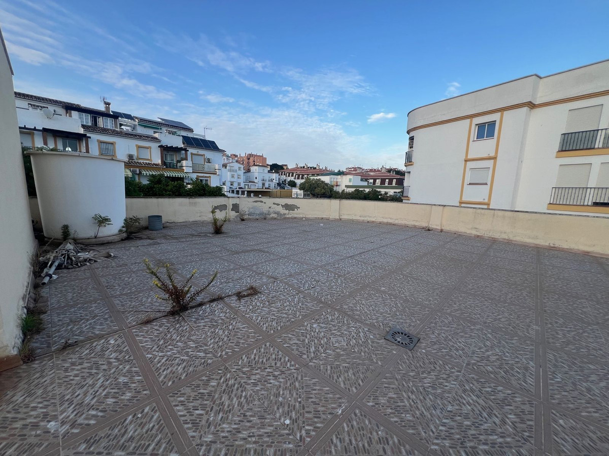 7184c8e8360c6e40f29fbe43fa0a52cc - 30