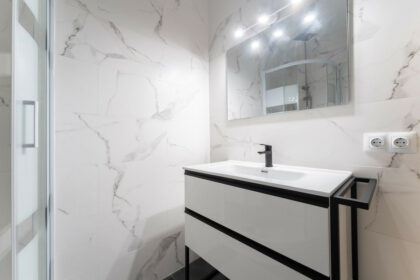 722d1f01c46e4f8381a65661943c3b8b - 35