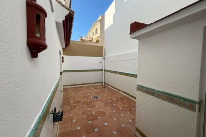 72300b49adda89be4ab73ce38def1269 - 28