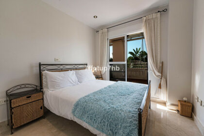 72e8efef85fe6bf8f6e558f596a38259 - 16