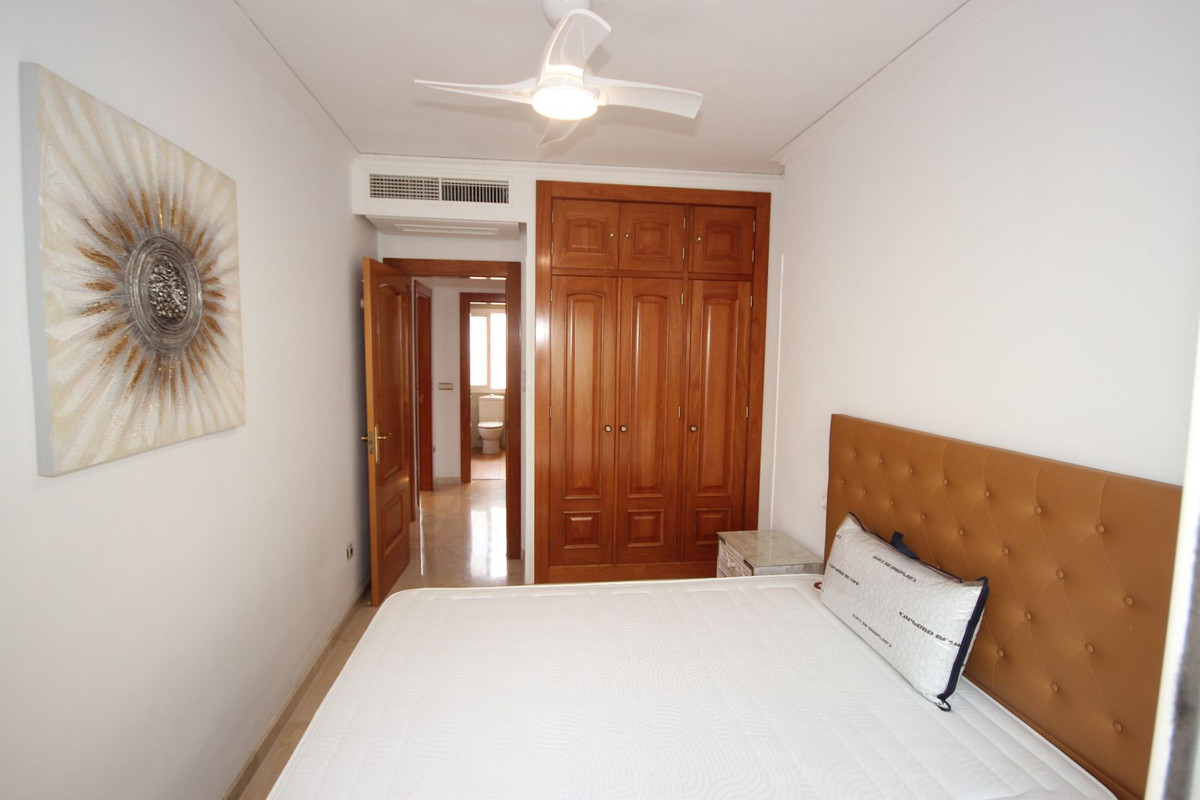 730e574e42478a9af8a10b0096e1ef61 - 11