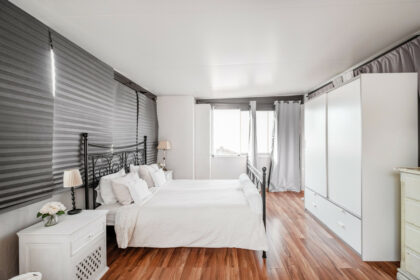 738ef54556b198bf14f22aa40e226fff - 14