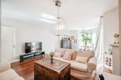 738ef54556b198bf14f22aa40e226fff - 3