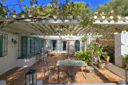 73df82969aa58f9e2022f2b958b08619 - 10