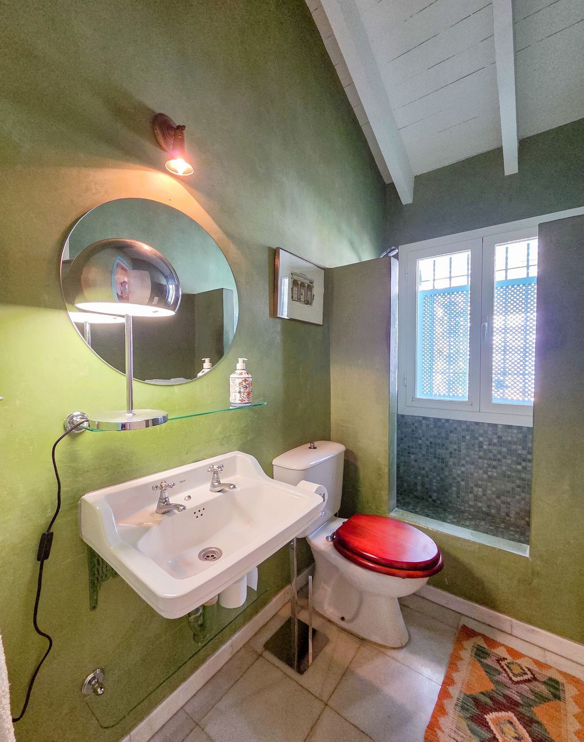 73df82969aa58f9e2022f2b958b08619 - 25