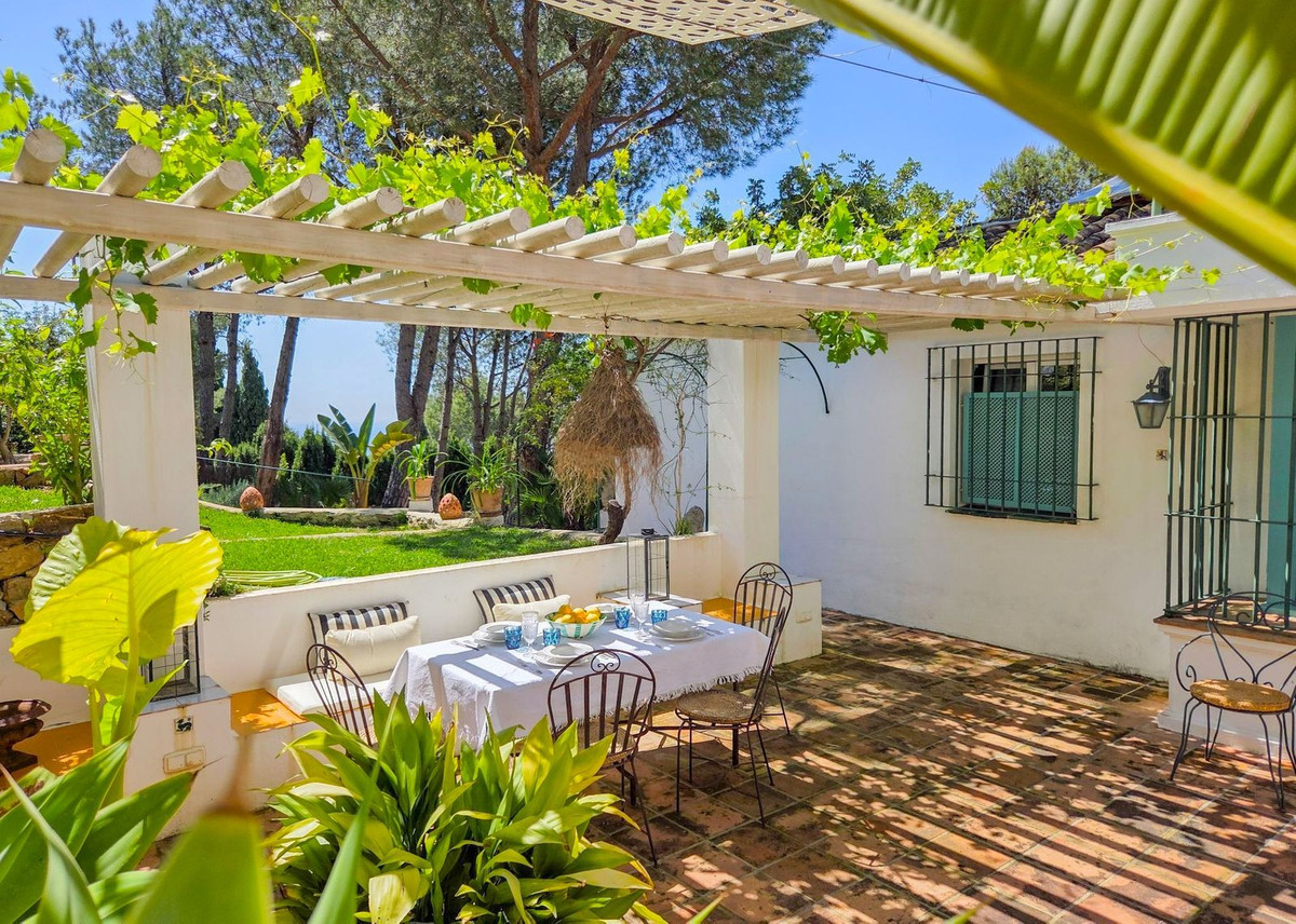 73df82969aa58f9e2022f2b958b08619 - 26